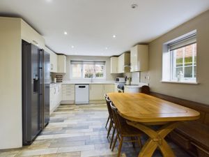 Dining Kitchen- click for photo gallery